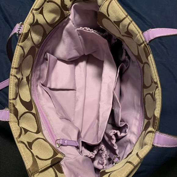 Large authentic coach diaper bag - Picture 3 of 5